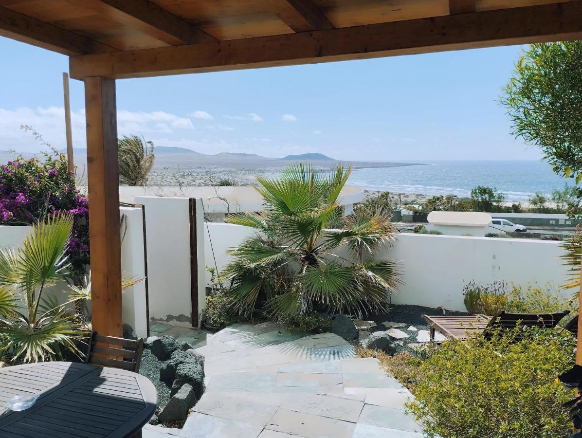 Beautiful Small Bungalow, Amazing Views And Garden Famara Eksteriør bilde